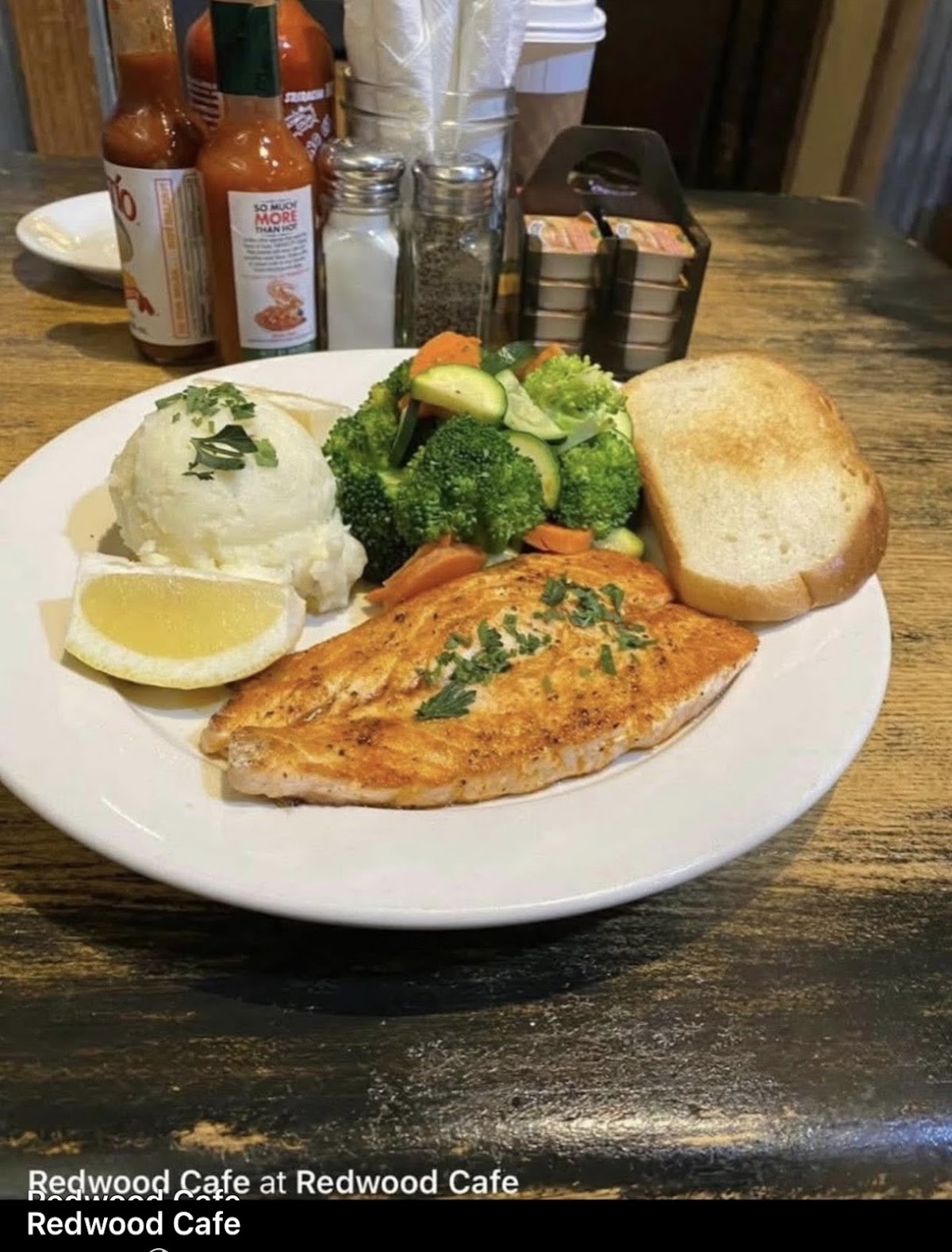 Redwood Cafe cotati